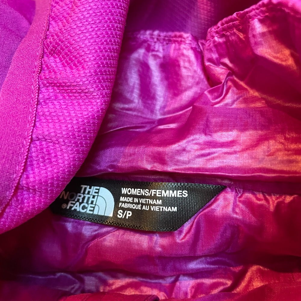 The North Face jacket size small - Picture 3 of 3